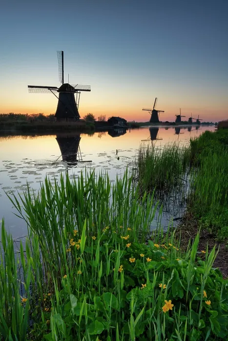 Framed Print : Kinderdijk at Sunrise, Holland, Netherlands Framed Print : Kinderdijk at Sunrise, Holland, Netherlands