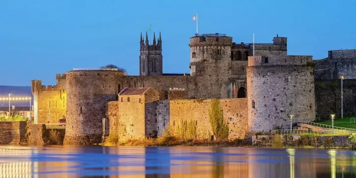 Framed Print : King John's Castle at dusk, Limerick, County Limerick, Ireland Framed Print : King John's Castle at dusk, Limerick, County Limerick, Ireland
