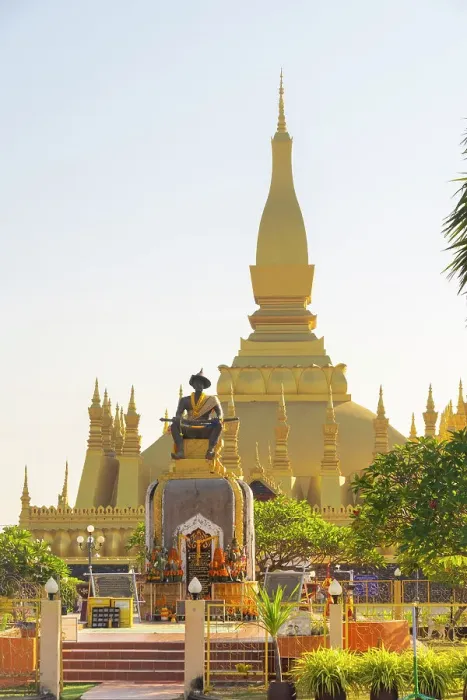 Framed Print : King Setthathirath statue, Gold Stupa, Pha That Luang, Vientiane (capital city), Laos Framed Print : King Setthathirath statue, Gold Stupa, Pha That Luang, Vientiane (capital city), Laos