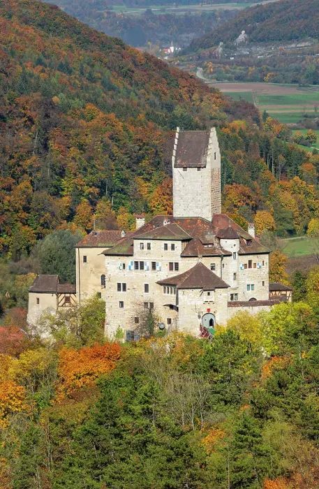 Framed Print : Kipfenberg castle, Altmuhltal Nature Park, Kipfenberg, Upper Bavaria, Germany