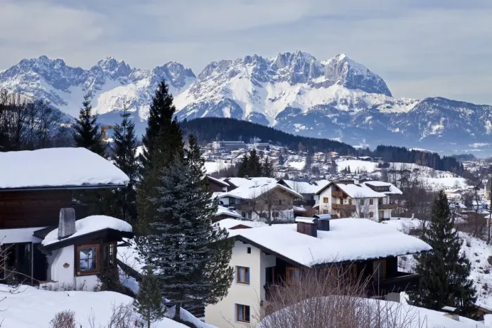Framed Print : Kitzbuhel and the Wilder Kaiser mountain range, Tirol, Austria