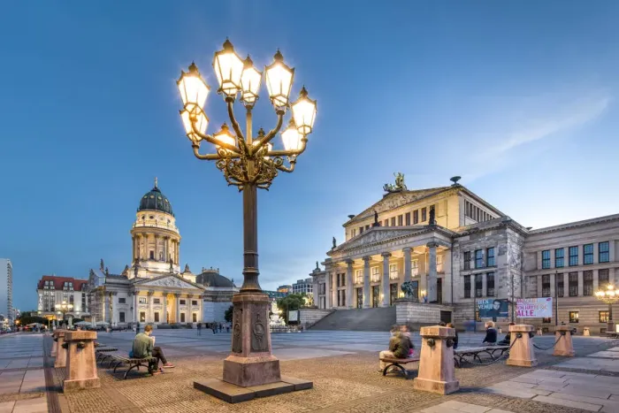 Framed Print : Konzerthaus and Deutscher Dom, Gendarmenmarkt, Berlin, Germany Framed Print : Konzerthaus and Deutscher Dom, Gendarmenmarkt, Berlin, Germany