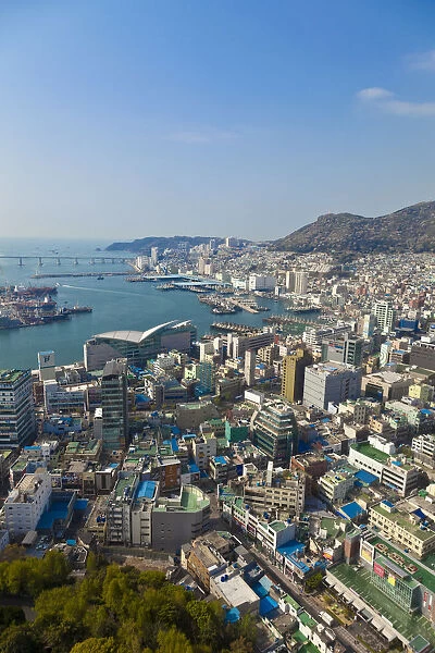Korea, Gyeongsangnam-do, Busan, View of harbour and Jalgalchi fish market from Busan
