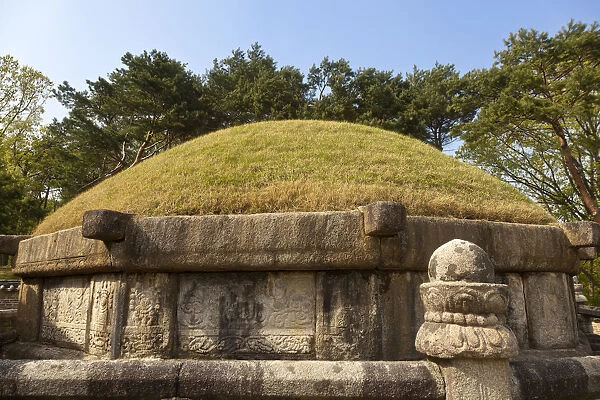 Korea, Seoul, Royal Tombs of Heolleung and Illeung, Heolleung, Tomb of King Taejong