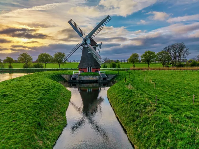 Framed Print : Krimstermolen Mill at Sunset, Groningen, Holland, Netherlands Framed Print : Krimstermolen Mill at Sunset, Groningen, Holland, Netherlands