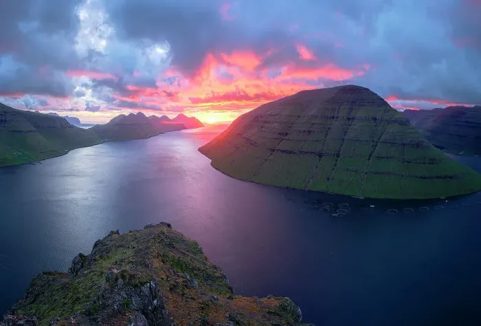 Framed Print : Kunoy island and Klakkur mountain, , Klaksvik, Bordoy island, Faroe Islands Framed Print : Kunoy island and Klakkur mountain, , Klaksvik, Bordoy island, Faroe Islands