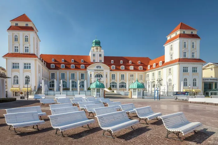 Framed Print : Kurhaus in Binz on Ruegen, Mecklenburg-Western Pomerania, Baltic Sea, North Germany, Germany Framed Print : Kurhaus in Binz on Ruegen, Mecklenburg-Western Pomerania, Baltic Sea, North Germany, Germany