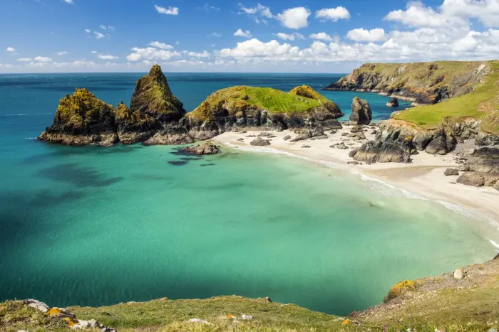 Framed Print : Kynance Cove, Cornwall, England Framed Print : Kynance Cove, Cornwall, England