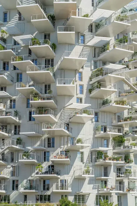 Framed Print : L Arbre Blanc or White Tree apartment block, Montpellier, Herault, France