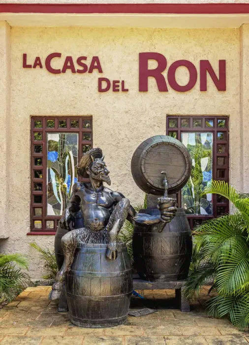Framed Print : La Casa del Ron, Rum House, Varadero, Matanzas Province, Cuba Framed Print : La Casa del Ron, Rum House, Varadero, Matanzas Province, Cuba