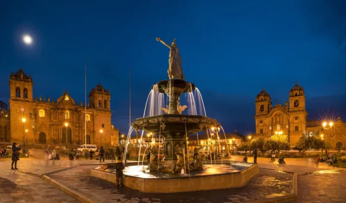 Framed Print : La Catedral, Plaza de Armas, Cusco, Peru Framed Print : La Catedral, Plaza de Armas, Cusco, Peru
