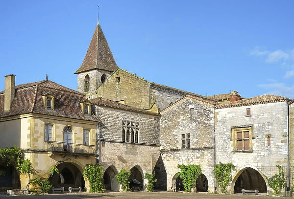 La place des Corniares town square of French bastide town of Monpazier, Dordogne