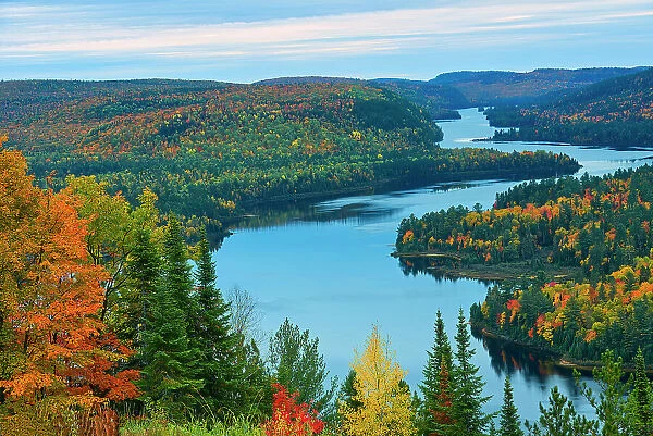 Lac Wapizagonke in the Laurentian Mountains from the viewpoint of Le Passage'. Great Lakes - St. Lawrence Forest Region. La Mauricie National Park, Quebec, Canada