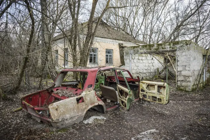 Framed Print : Lada car and house in an Abandoned village inside the Chernobyl Exclusion Zone, Ukraine Framed Print : Lada car and house in an Abandoned village inside the Chernobyl Exclusion Zone, Ukraine