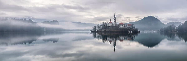 Lake Bled and the Church of the Assumption of St. Mary at dawn, Bled, Slovenia
