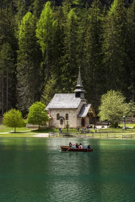 Framed Print : Lake Braies or Pragser Wildsee with Marienkapelle chapel, South Tyrol, Italy