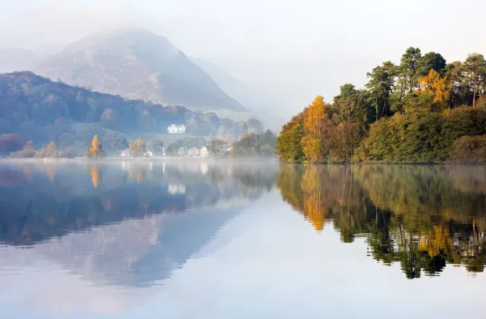 Framed Print : Lake Grasmere in the morning mist, Cumbria, UK