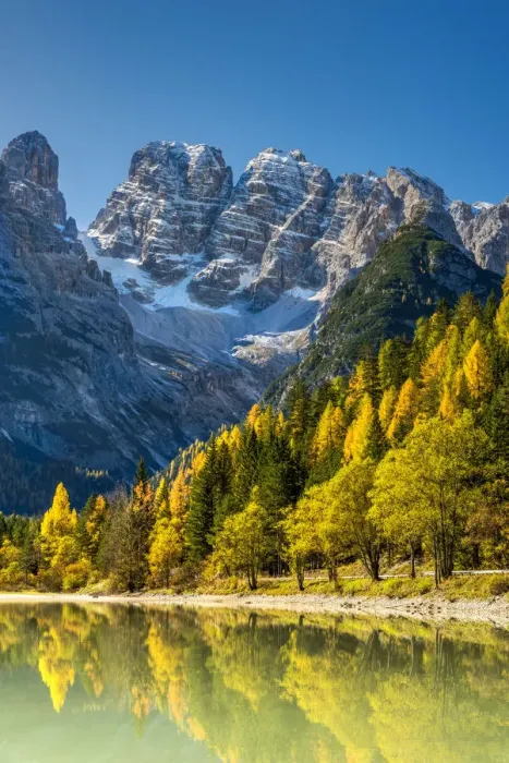 Framed Print : Lake Landro or Durrensee with Cristallo mountain group in a scenic autumn landscape Framed Print : Lake Landro or Durrensee with Cristallo mountain group in a scenic autumn landscape