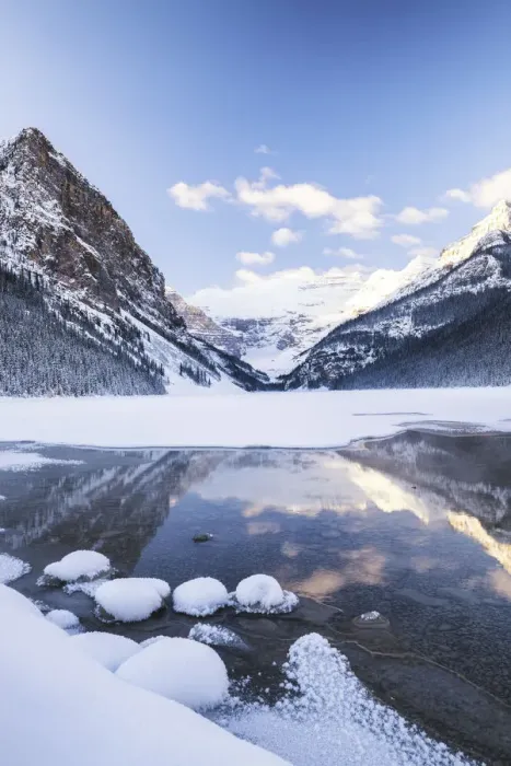 Framed Print : Lake Louise in Winter, Banff National Park, Alberta, Canada Framed Print : Lake Louise in Winter, Banff National Park, Alberta, Canada