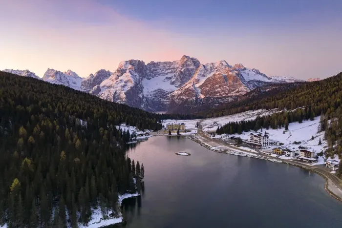 Framed Print : lake Misurina and Sorapiss at dawn in autumn, Dolomites, Auronzo di Cadore Framed Print : lake Misurina and Sorapiss at dawn in autumn, Dolomites, Auronzo di Cadore