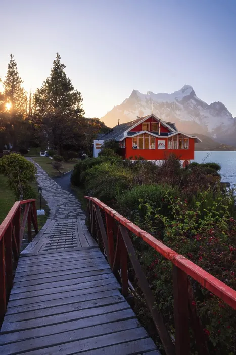 Framed Print : Lake Pehoe and Hosteria Pehoe with Mountains in the background, Torres del Paine NP, Ultima Esperanza, Region de Magallanes y de la Antartica Chilena, Patagonia, Chile Framed Print : Lake Pehoe and Hosteria Pehoe with Mountains in the background, Torres del Paine NP, Ultima Esperanza, Region de Magallanes y de la Antartica Chilena, Patagonia, Chile
