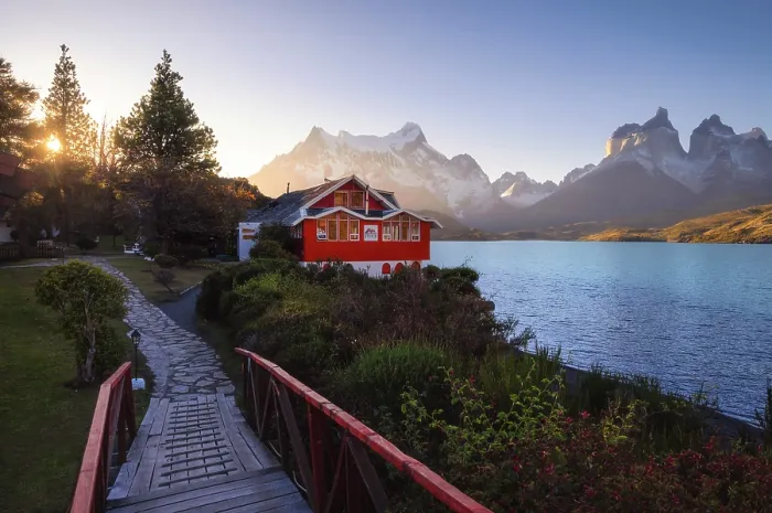 Framed Print : Lake Pehoe and Hosteria Pehoe with Mountains in the background, Torres del Paine NP, Ultima Esperanza, Region de Magallanes y de la Antartica Chilena, Patagonia, Chile Framed Print : Lake Pehoe and Hosteria Pehoe with Mountains in the background, Torres del Paine NP, Ultima Esperanza, Region de Magallanes y de la Antartica Chilena, Patagonia, Chile