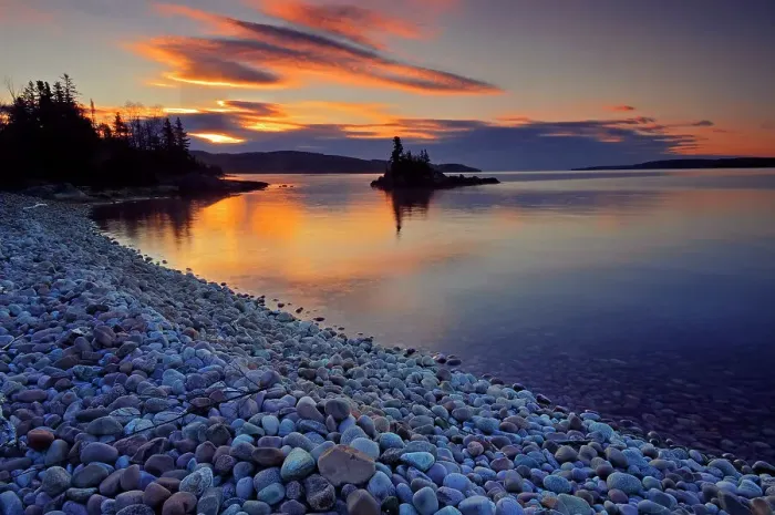 Framed Print : Lake Superior at dawn Rossport, Ontario, Canada Framed Print : Lake Superior at dawn Rossport, Ontario, Canada
