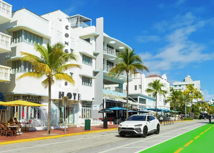 Framed Print : Lamborghini Urus, Art Deco District Ocean Drive, South Beach, Miami Beach, Miami, Florida, USA Framed Print : Lamborghini Urus, Art Deco District Ocean Drive, South Beach, Miami Beach, Miami, Florida, USA