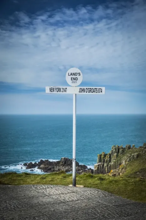 Framed Print : Lands End (most westerly point in England), Cornwall, England, UK Framed Print : Lands End (most westerly point in England), Cornwall, England, UK