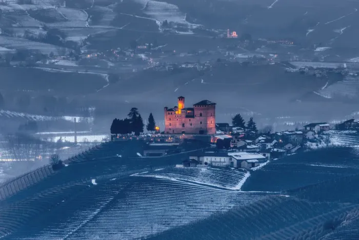 Framed Print : Langhe, Cuneo district, Piedmont, Italy. Langhe wine region winter snow
