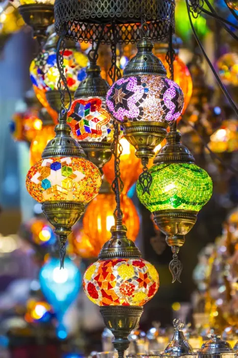 Framed Print : Lantern shop in the Grand Bazaar, Istanbul, Turkey Framed Print : Lantern shop in the Grand Bazaar, Istanbul, Turkey