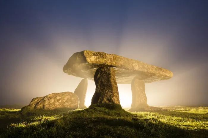 Framed Print : Lanyon Quoit, Stone Dolmen, Madron, Cornwall, England Framed Print : Lanyon Quoit, Stone Dolmen, Madron, Cornwall, England