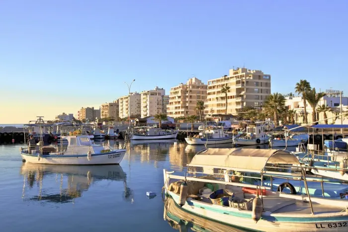 Framed Print : Larnaka Harbour, Larnaka, Cyprus, Eastern Mediterranean Sea Framed Print : Larnaka Harbour, Larnaka, Cyprus, Eastern Mediterranean Sea