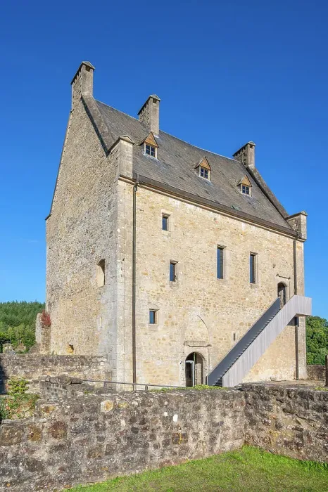 Framed Print : Larochette castle, canton Mersch, Luxembourg Framed Print : Larochette castle, canton Mersch, Luxembourg