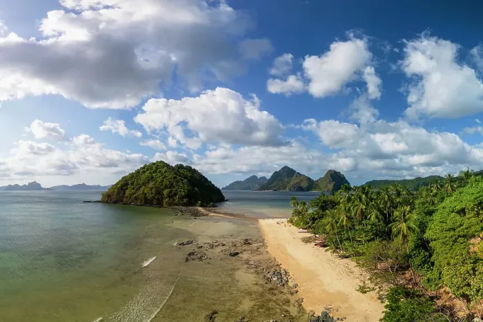 Framed Print : Las Cabanas beach, El Nido, Bacuit Bay, Palawan, Philippines
