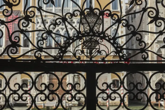 Framed Print : Lattice at the Palazzo Contarini Dal Zaffo on the Grand Canal, Venice, Veneto, Italy Framed Print : Lattice at the Palazzo Contarini Dal Zaffo on the Grand Canal, Venice, Veneto, Italy