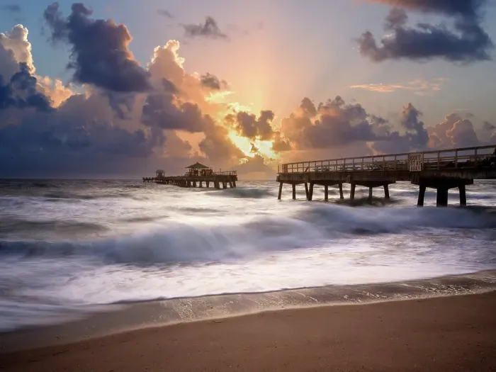Framed Print : Lauderdale by the Sea, Fishing Pier at Sunrise, Lauderdale by the Sea, Fort Lauderdale, Florida, USA Framed Print : Lauderdale by the Sea, Fishing Pier at Sunrise, Lauderdale by the Sea, Fort Lauderdale, Florida, USA