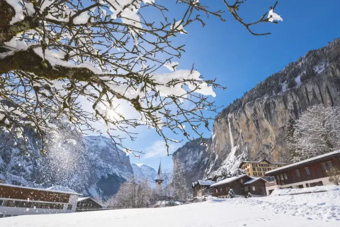 Framed Print : Lauterbrunnen, Berner Oberland, canton of Bern, Switzerland Framed Print : Lauterbrunnen, Berner Oberland, canton of Bern, Switzerland