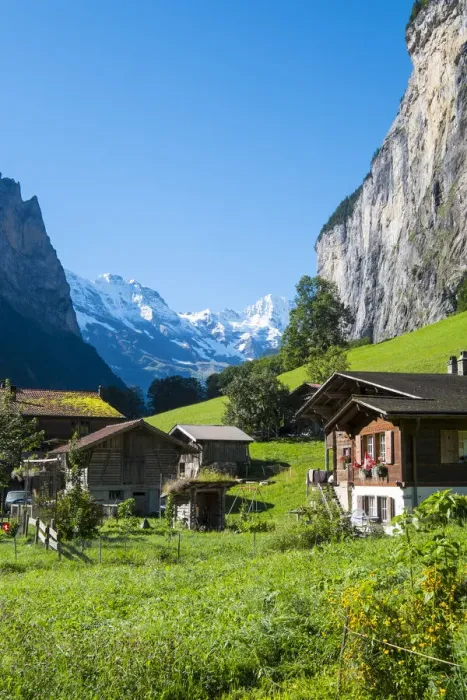 Framed Print : Lauterbrunnen, Berner Oberland, Switzerland