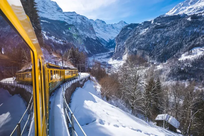 Framed Print : Lauterbrunnen valley, Berner Oberland, canton of Bern, Switzerland Framed Print : Lauterbrunnen valley, Berner Oberland, canton of Bern, Switzerland