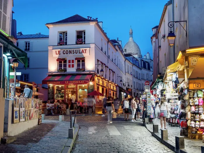 Framed Print : Le Consulat, Cafe Restaurant, Montmartre, Paris, Ile de France, France