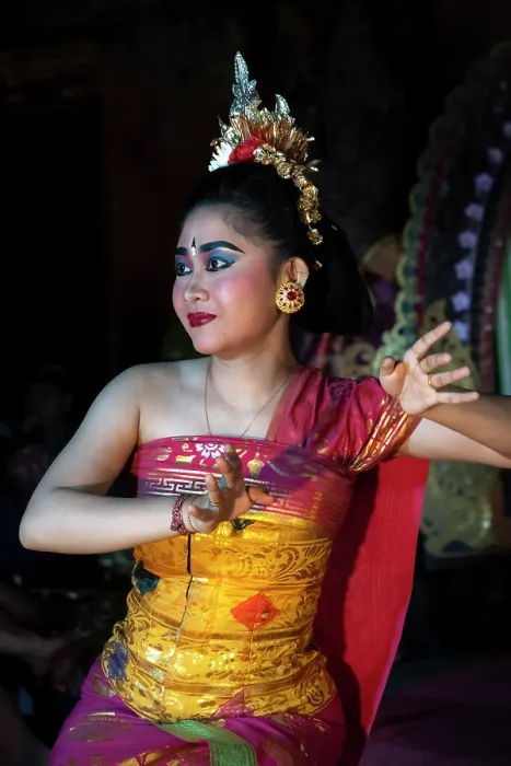 Framed Print : Legong (traditional Balinese dance) performance at Ubud Palace, Bali, Indonesia