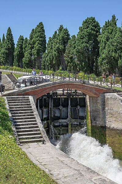 Les 9 Ecluses de Fonseranes at the Canal du Midi near Beziers, UNESCO World Heritage Site, Herault, Occitanie, Languedoc-Roussillon, France