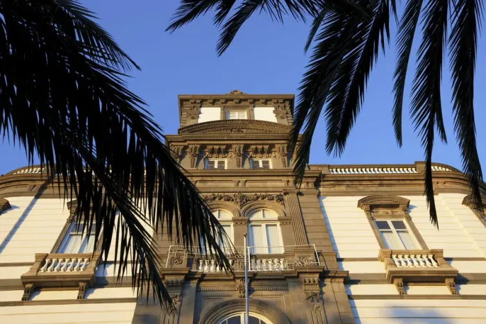 Framed Print : Library Building, Las Palmas de Gran Canaria, Gran Canaria, Canary Islands, Spain Framed Print : Library Building, Las Palmas de Gran Canaria, Gran Canaria, Canary Islands, Spain