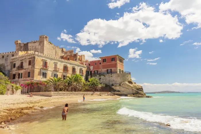 Framed Print : Licata, Sicily. People enjoying the seaside at Falconara castle Framed Print : Licata, Sicily. People enjoying the seaside at Falconara castle
