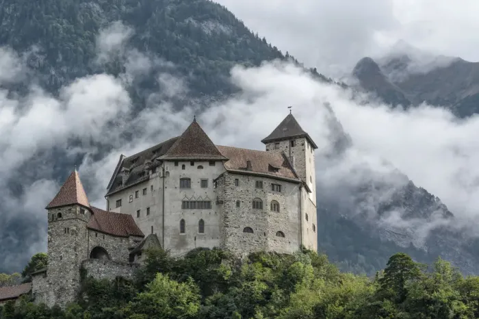Framed Print : Liechtenstein, Balzers, Gutenberg Castle Framed Print : Liechtenstein, Balzers, Gutenberg Castle