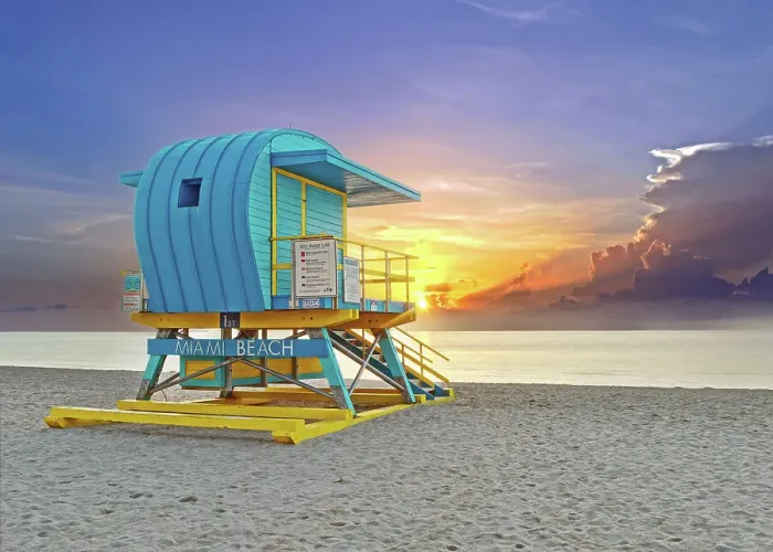 Framed Print : Liefguard hut, South Miami Beach, Miami, Florida, USA
