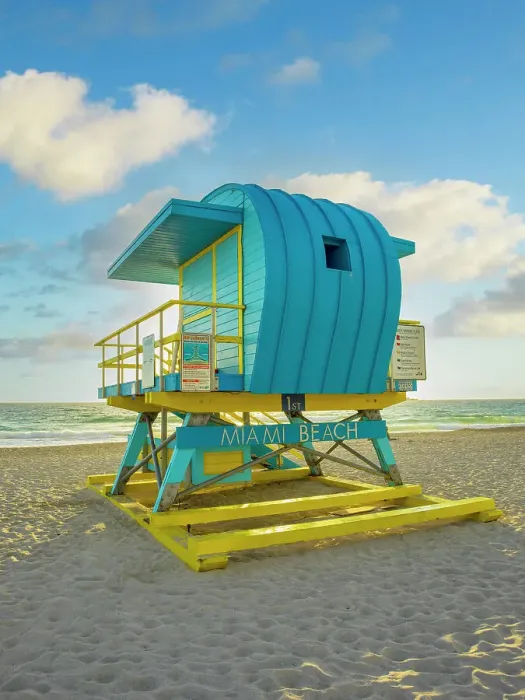 Framed Print : Liefguard hut, South Miami Beach, Miami, Florida, USA Framed Print : Liefguard hut, South Miami Beach, Miami, Florida, USA