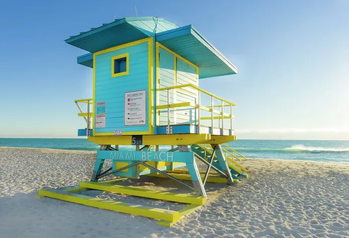 Framed Print : Liefguard hut, South Miami Beach, Miami, Florida, USA