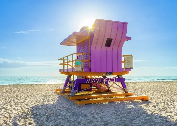 Framed Print : Liefguard hut, South Miami Beach, Miami, Florida, USA Framed Print : Liefguard hut, South Miami Beach, Miami, Florida, USA